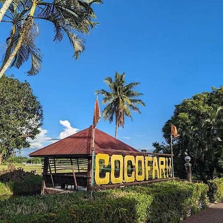 ホテル Pantropi-Coco Farm Calapan エクステリア 写真